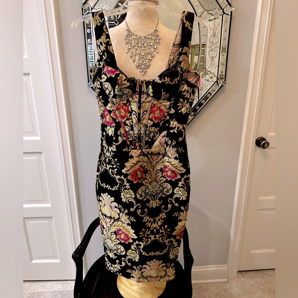 NWT Lavish Alice Black Gorgeous Corset Style Dress Bright Metallic Sexy 2